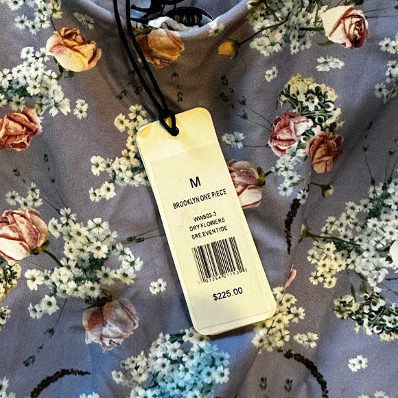NWT Medium WE WORE WHAT | Swim Brooklyn One Piece Dry Flowers Swimsuit - Picture 4 of 5